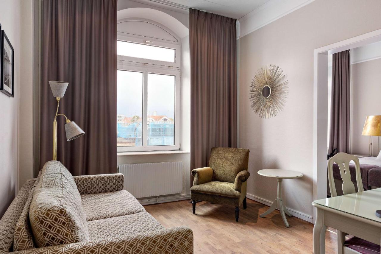 Best Western Plus Grand Hotel Халмщад Екстериор снимка