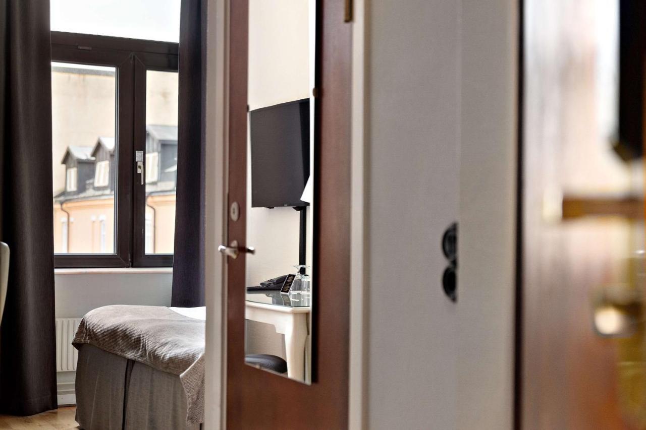 Best Western Plus Grand Hotel Халмщад Екстериор снимка