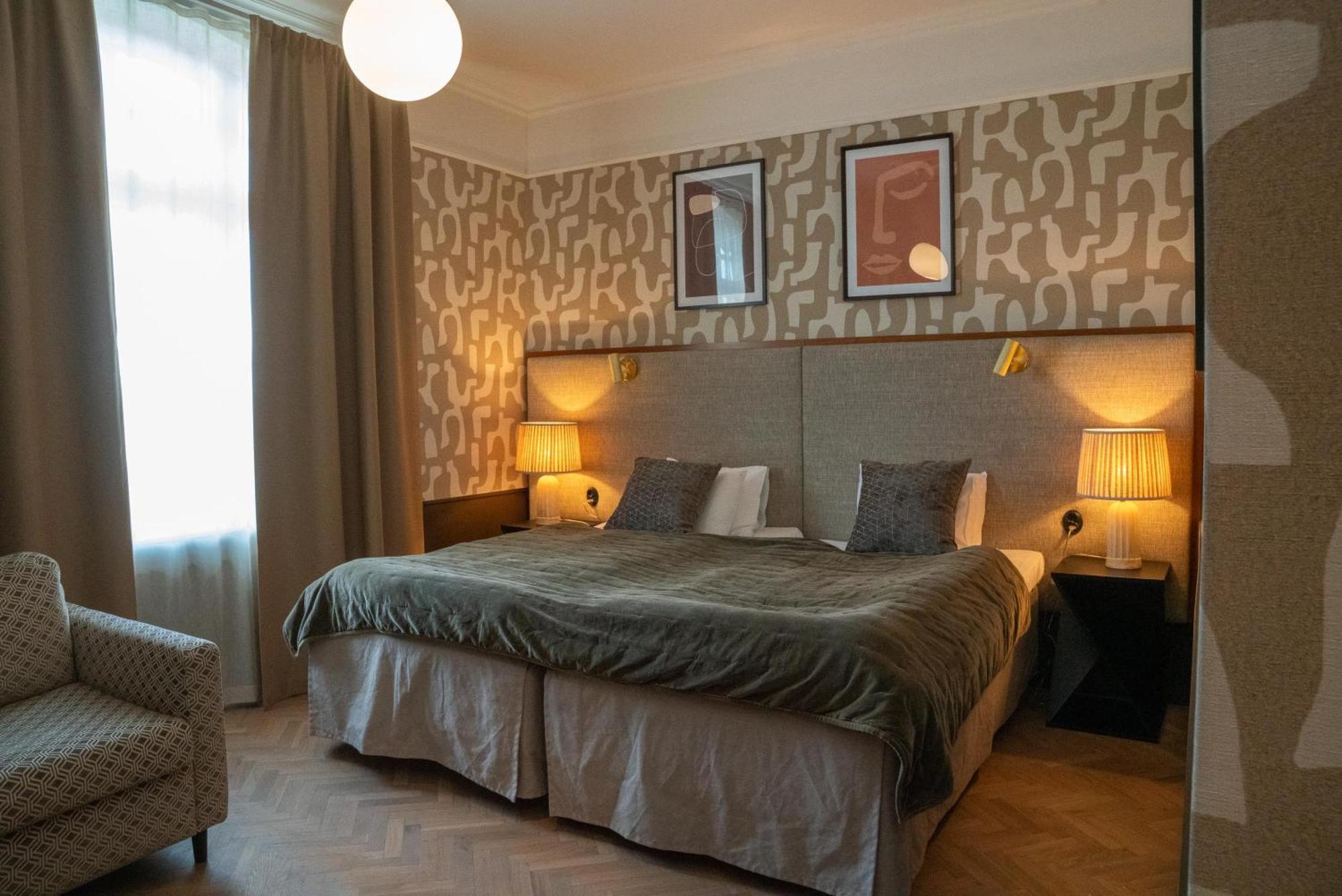Best Western Plus Grand Hotel Халмщад Екстериор снимка