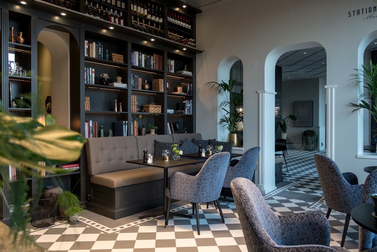 Best Western Plus Grand Hotel Халмщад Екстериор снимка